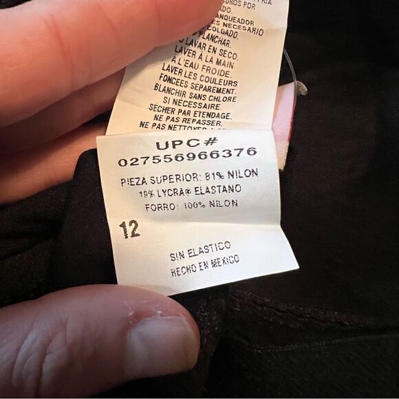 NWT! Cole of California floral patterned tankini top - Picture 6 of 11